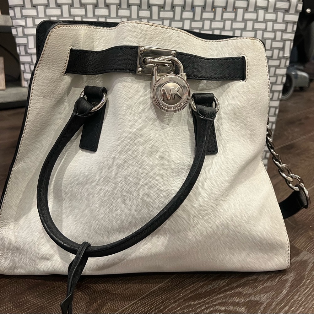 MICHAEL Michael Kors White and Black Tote